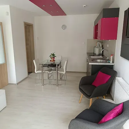 Ujhely Apartmanhaz Siofok Exterior photo