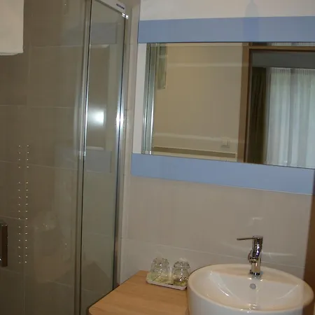 Ujhely Apartmanhaz Siofok Exterior photo