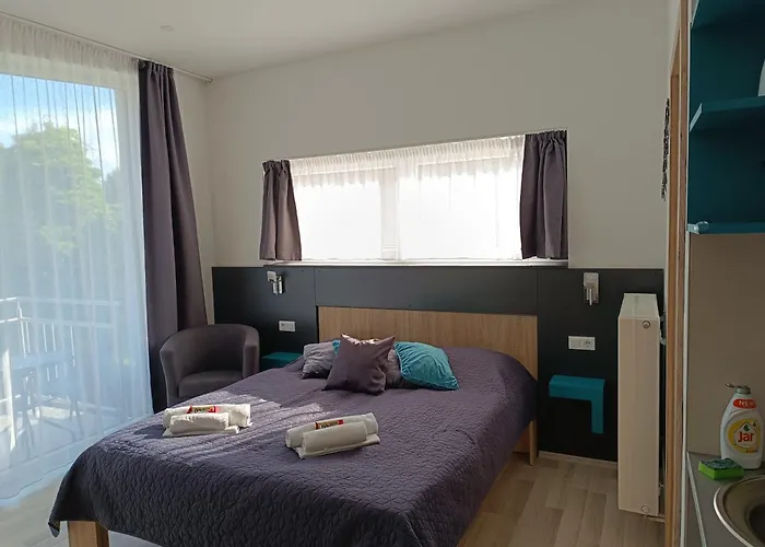 Ujhely Apartmanhaz