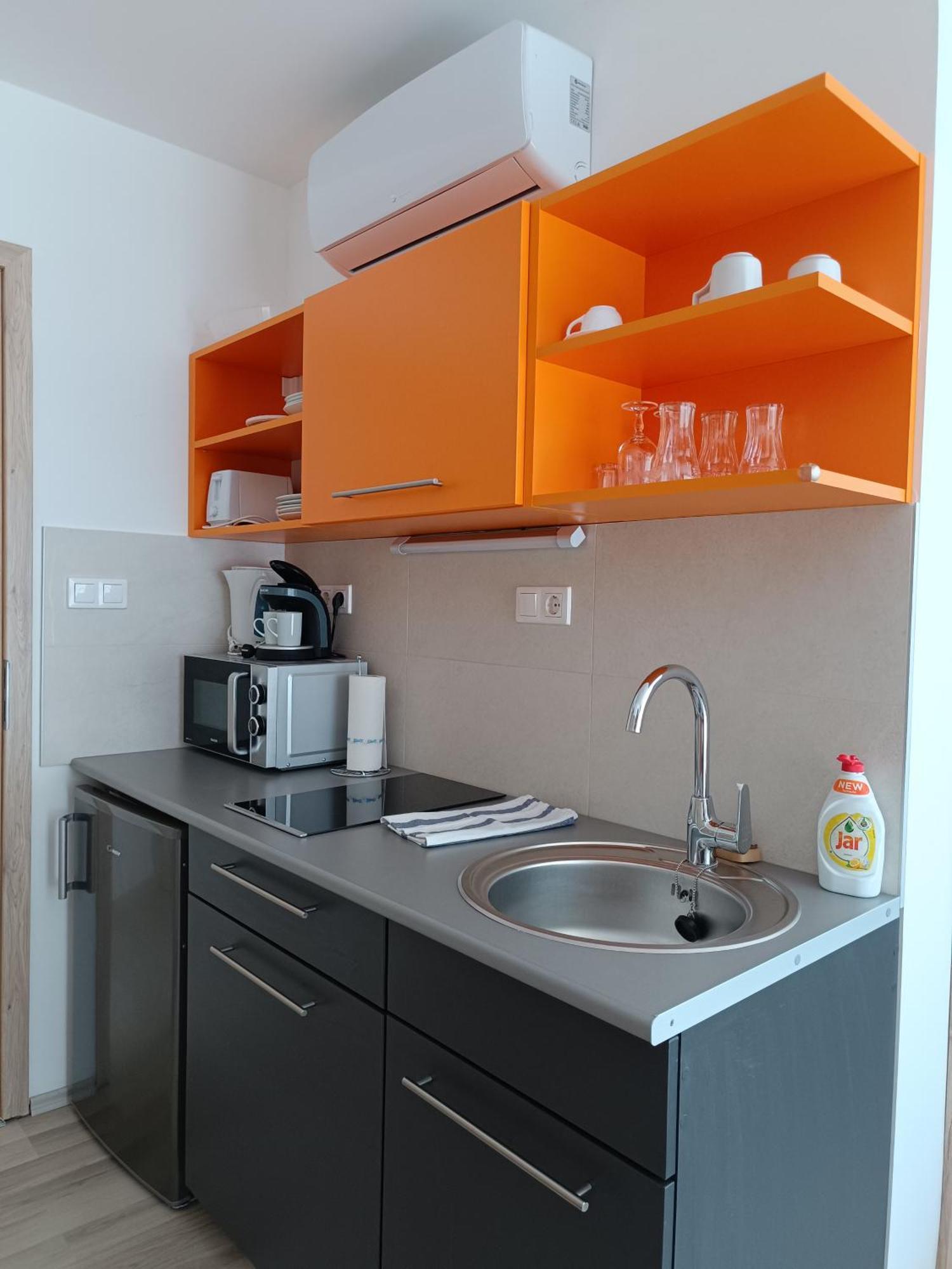 Ujhely Apartmanhaz Apartment