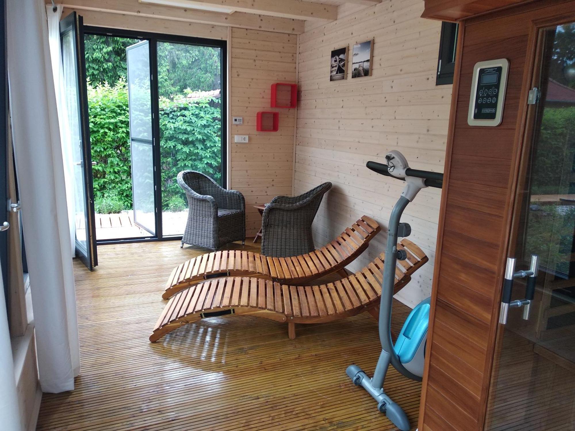 Ujhely Apartmanhaz Apartment Siofok